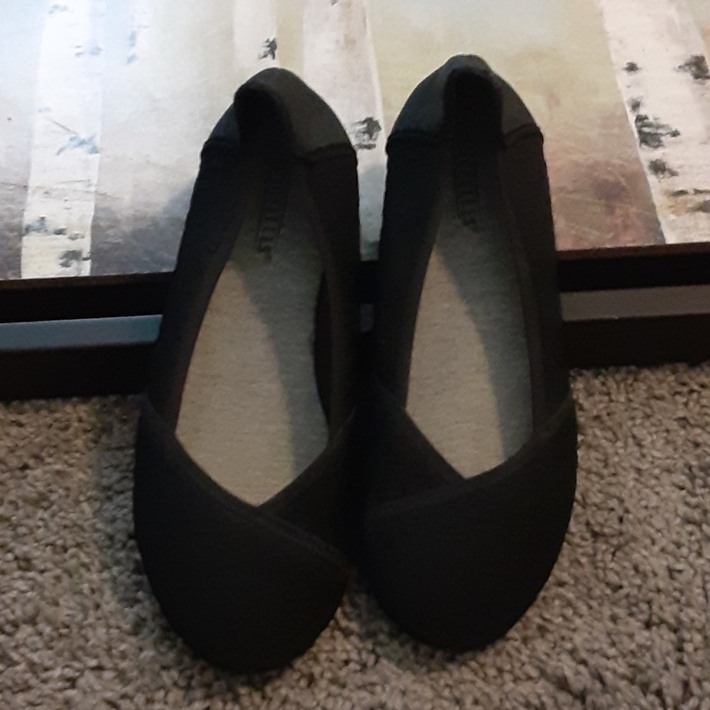 Ballet flats